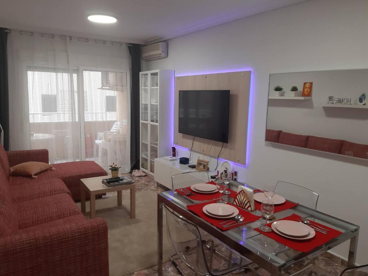 טורבייחה Modern Apartment On Playa Del Cura מראה חיצוני תמונה